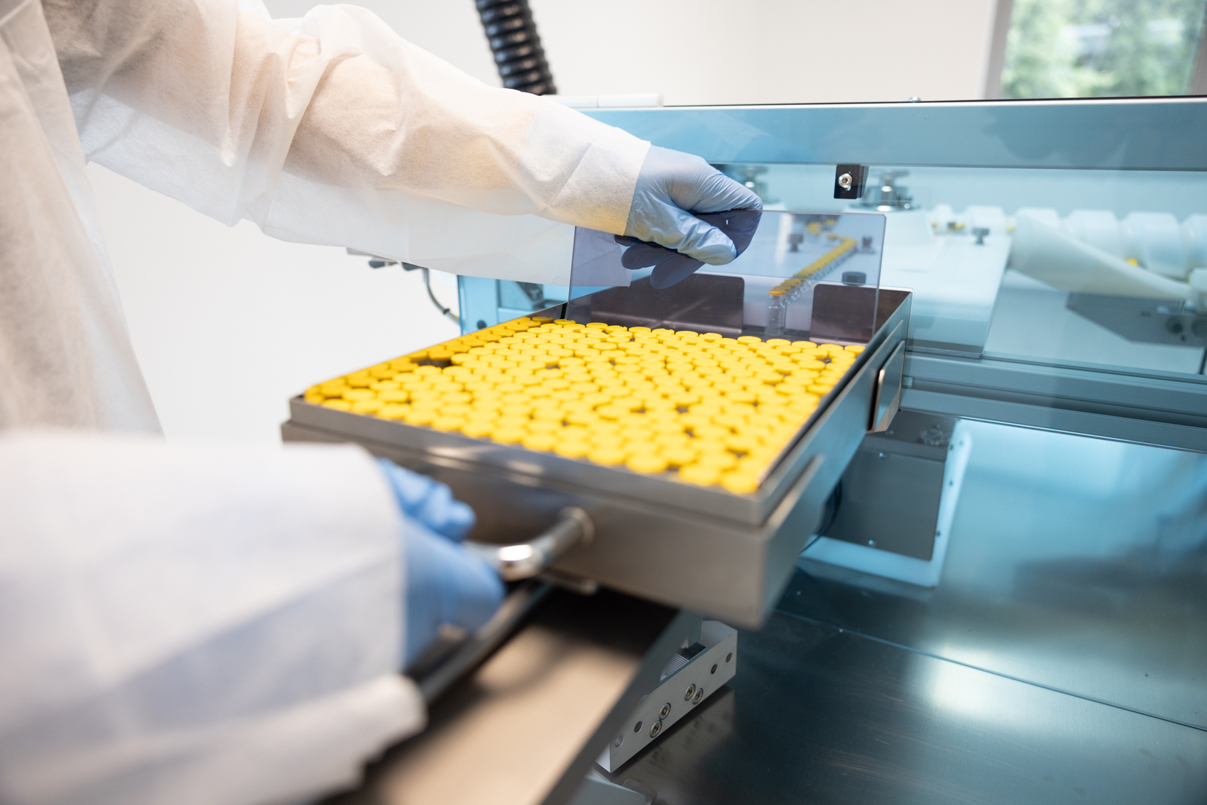 Symbiosis Reaches Major Milestone with 1,000th Batch of Injectable Drug Product